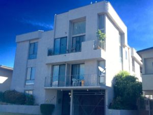 1558 BROCKTON AVE, LOS ANGELES